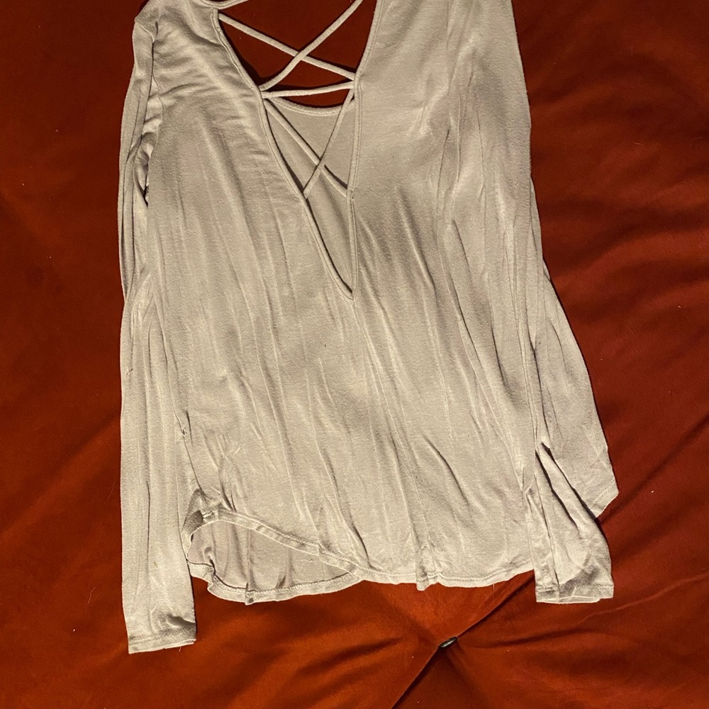 Comfy top. Lilac and slinky.